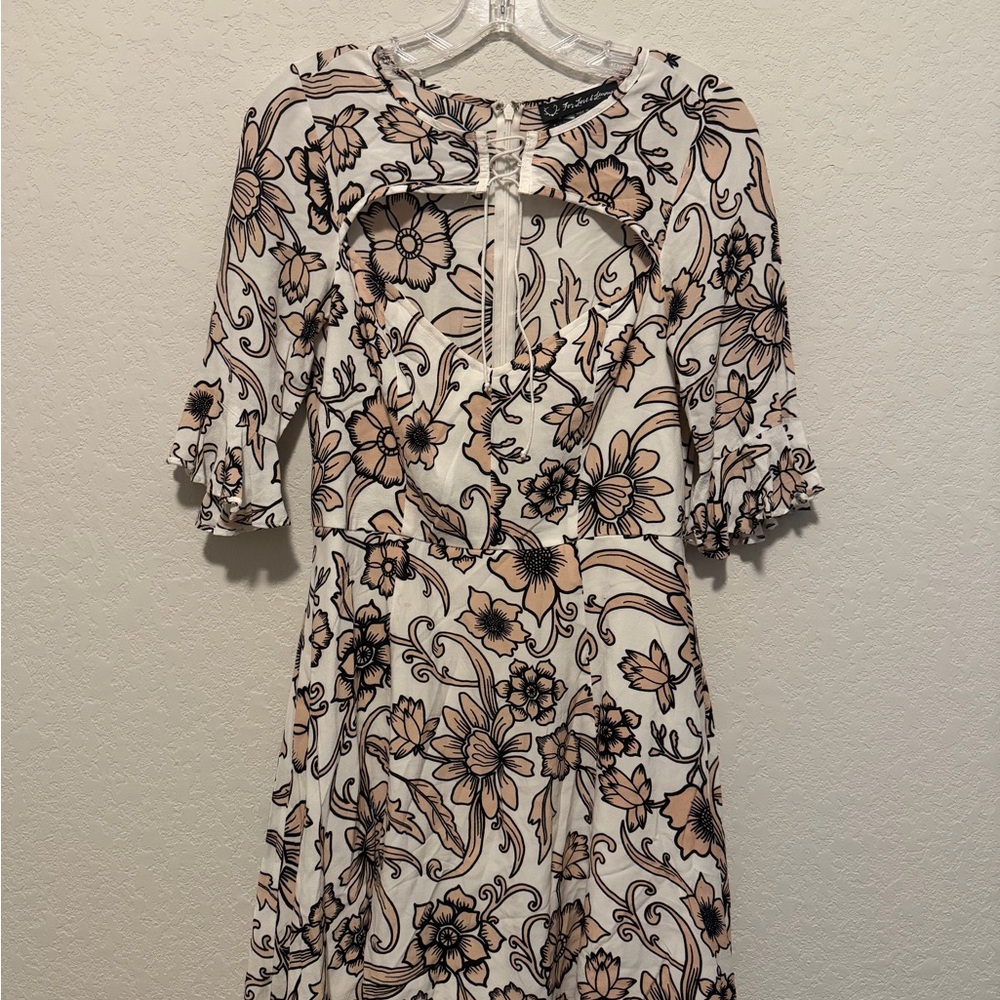 Floral Cutout Midi Dress in Cream and Beige
